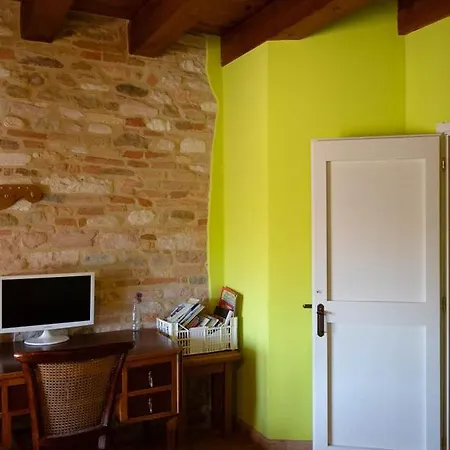 Daire Dai Mori Isola del Piano